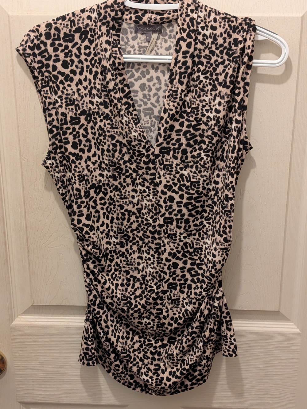Vince Camuto Beige and Black Leopard Print Sleeveless V-Neck Tank